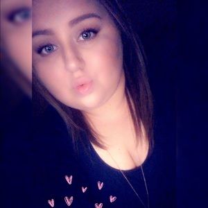 Meet your Posher, Meagan